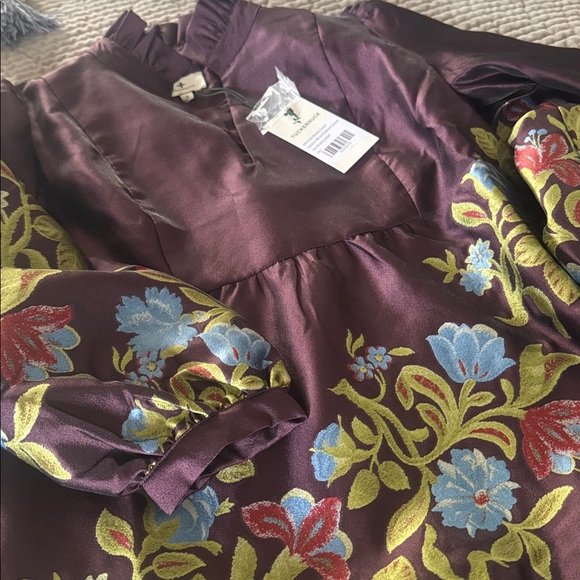 Tuckernuck Plum Satin Ruffled Neck Dress. Small. New. - Picture 4 of 7